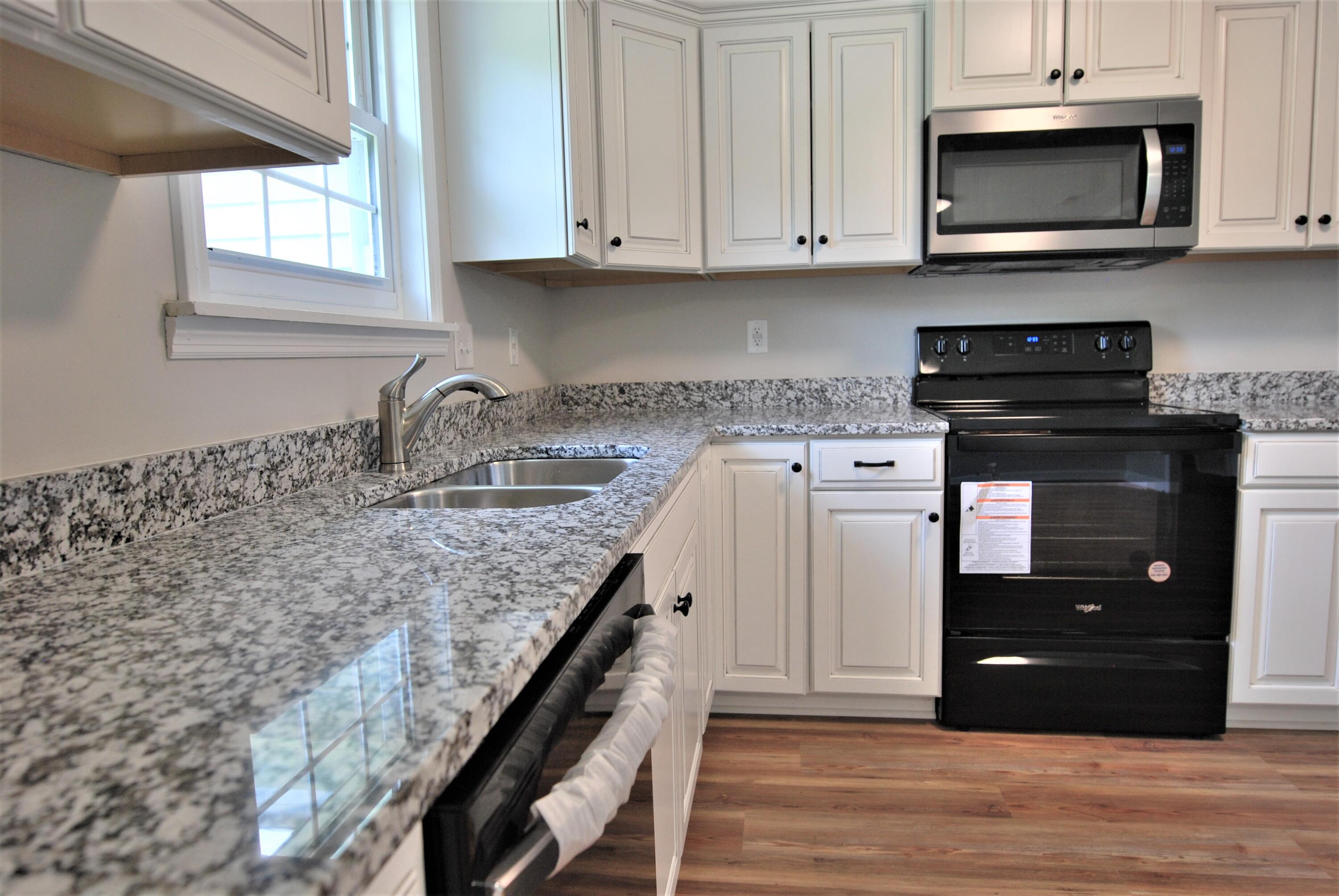 4185 Arlington Road Evans, GA 30809 - Photo 11 of 45 DSC_0217