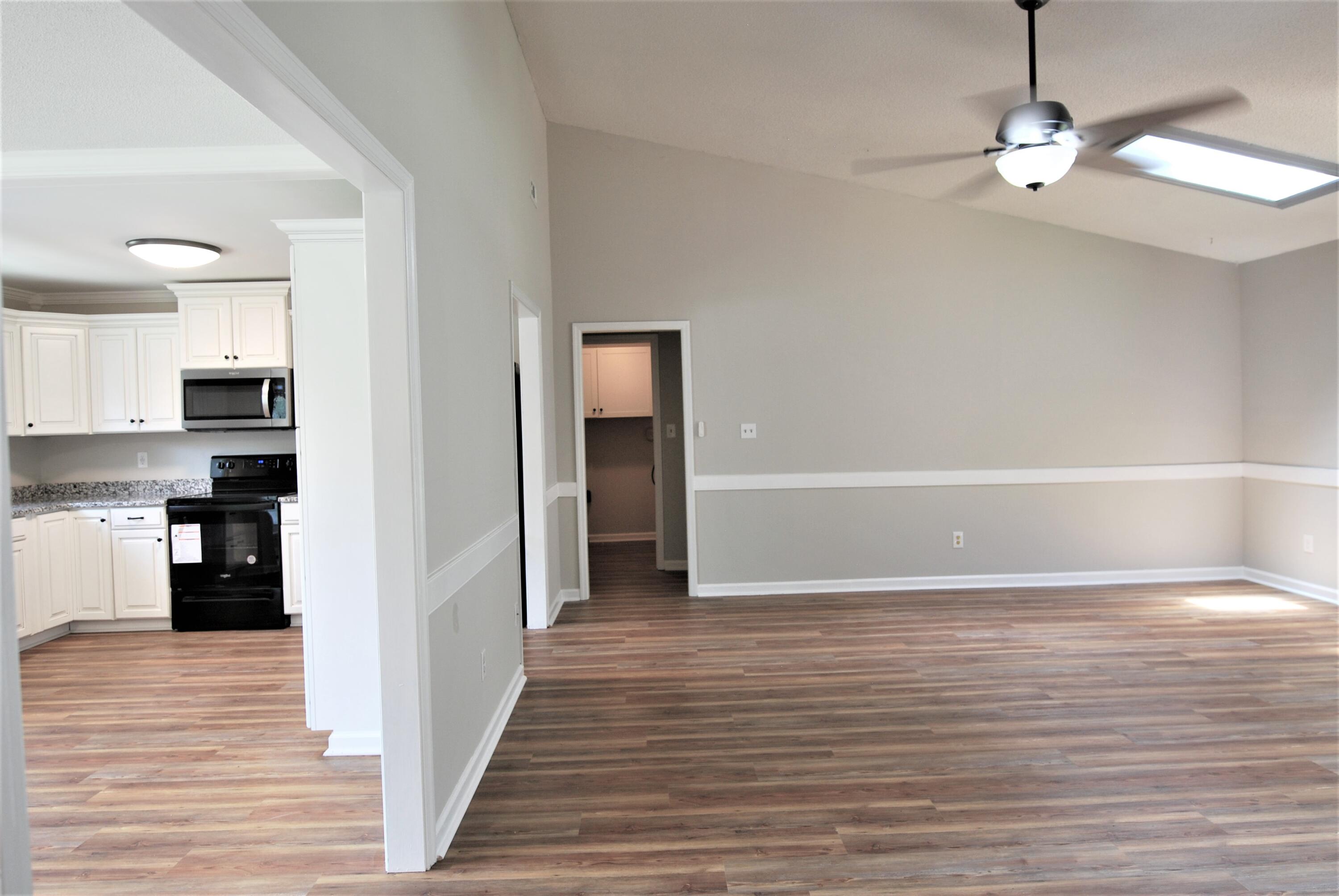 4185 Arlington Road Evans, GA 30809 - Photo 9 of 45 DSC_0211