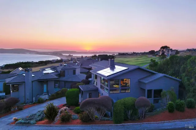 $3,150,000 | 590 Swan Drive, Bodega Bay, CA 94923