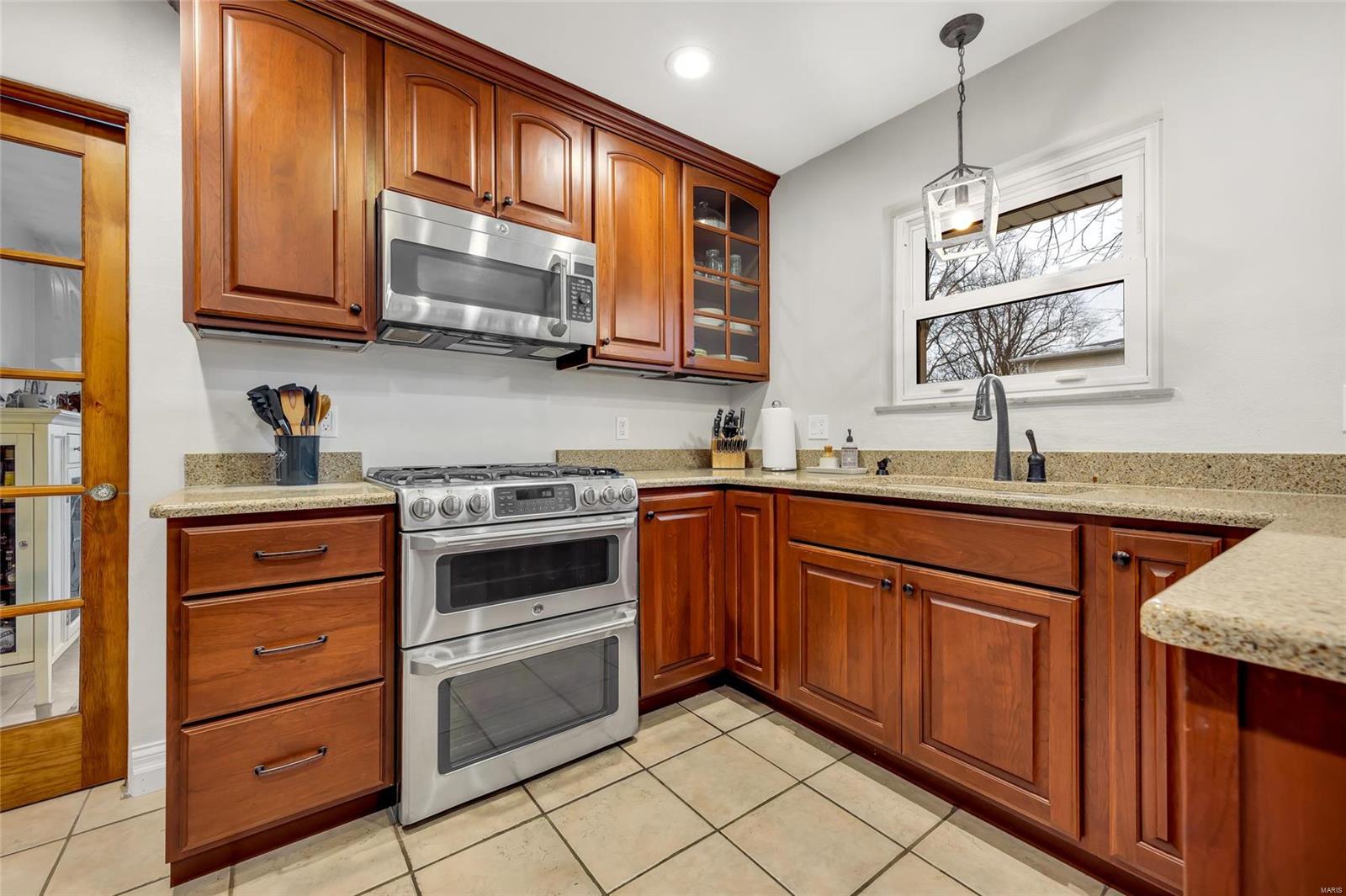 102 Front Street Waterloo, IL 62298 - Photo 10 of 38