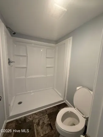$1,050 | 458 White Oak Lane, Midway Park, NC 28544