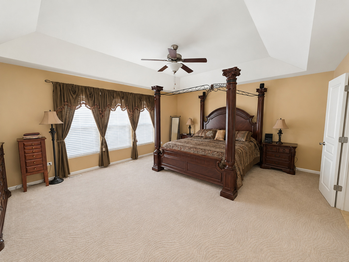 4 Snead Court Bolingbrook, IL 60490 - Photo 18 of 50