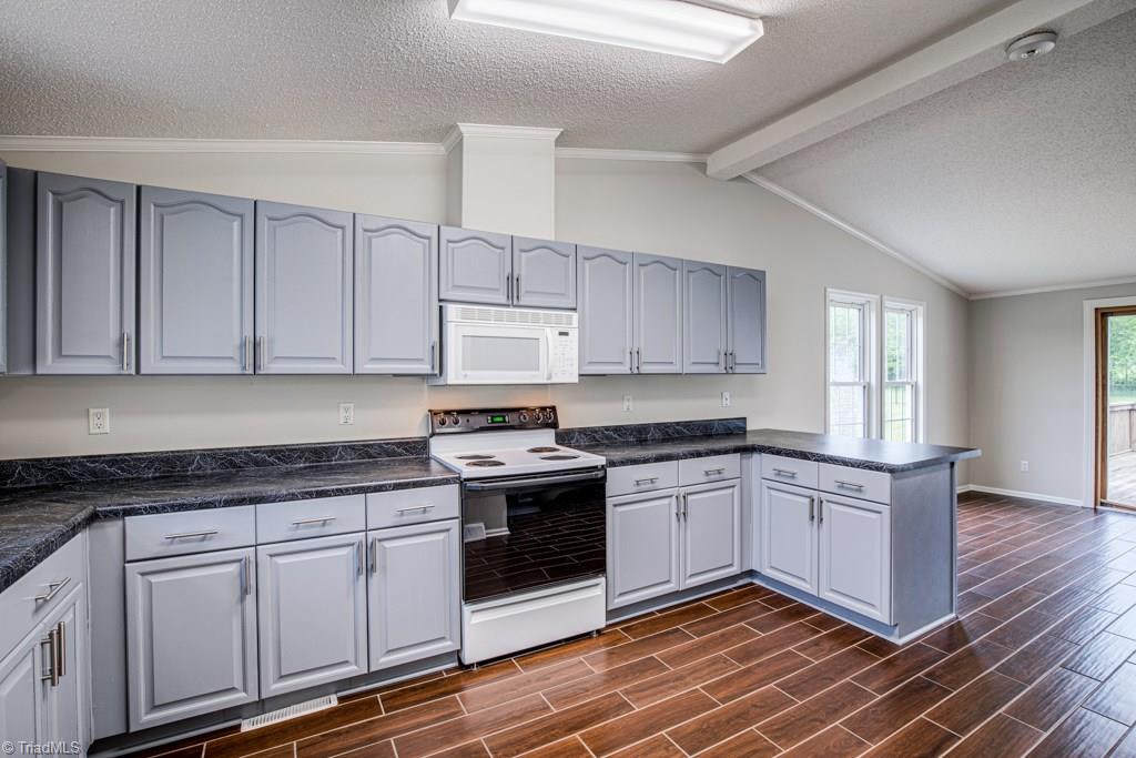 198 Jesse King Road Advance, NC 27006 - Photo 11 of 28
