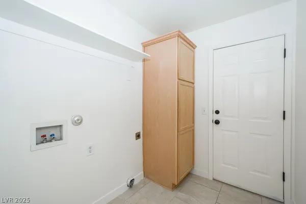 $1,550 | 2021 South Dandelion Street, Unit 1, Pahrump, NV 89048