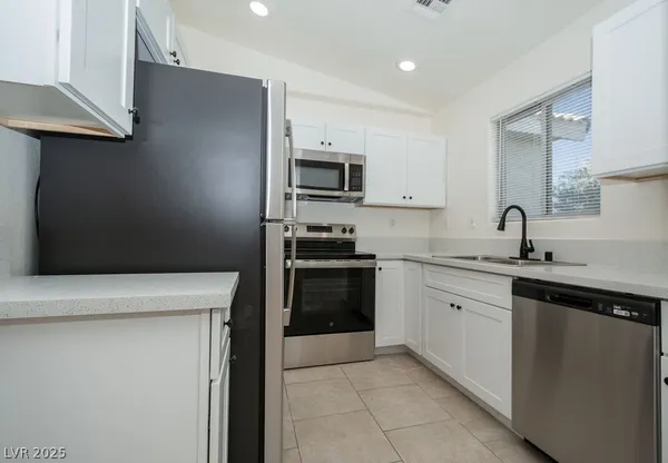 $1,550 | 2021 South Dandelion Street, Unit 1, Pahrump, NV 89048