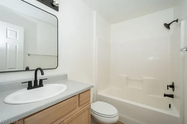 $1,550 | 2021 South Dandelion Street, Unit 1, Pahrump, NV 89048
