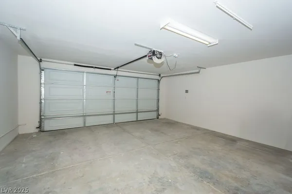 $1,550 | 2021 South Dandelion Street, Unit 1, Pahrump, NV 89048
