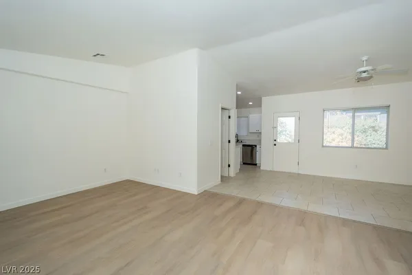 $1,550 | 2021 South Dandelion Street, Unit 1, Pahrump, NV 89048
