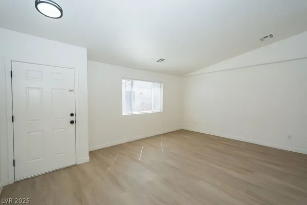 $1,550 | 2021 South Dandelion Street, Unit 1, Pahrump, NV 89048