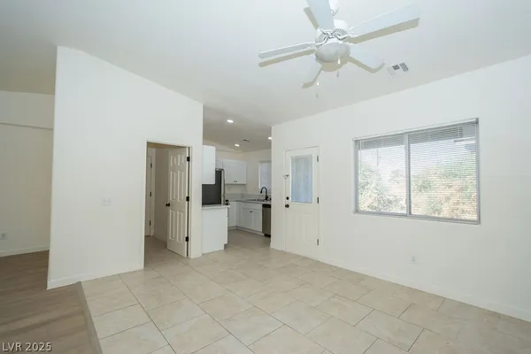 $1,550 | 2021 South Dandelion Street, Unit 1, Pahrump, NV 89048