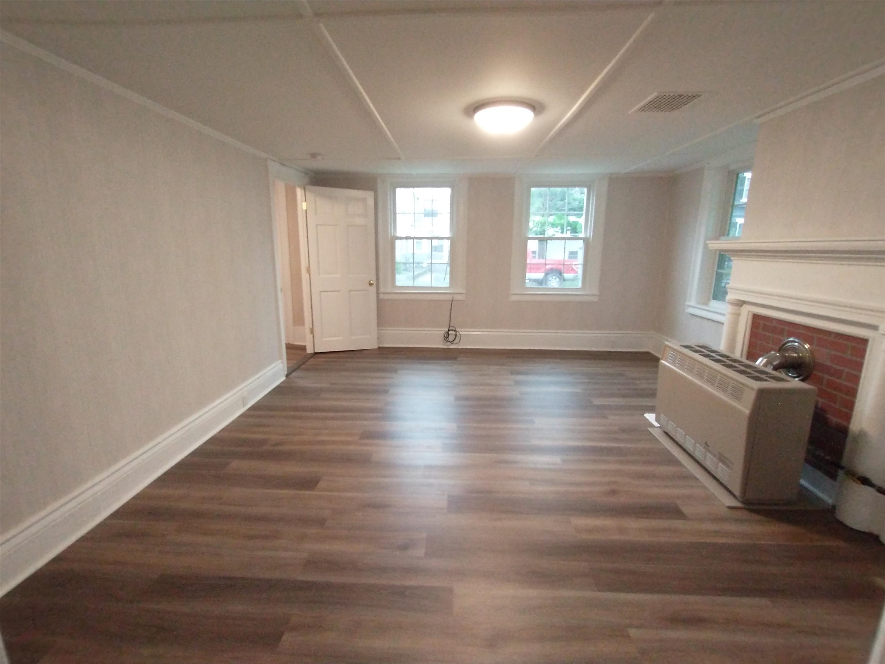 55 North Spring Street Concord, NH 03301 - Photo 4 of 14