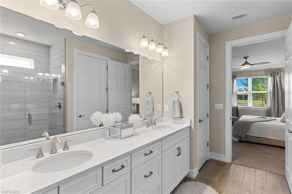 28000 Captiva Shell Loop Bonita Springs, FL 34135 - Photo 20 of 39