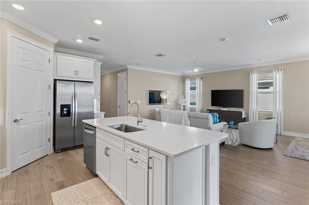 28000 Captiva Shell Loop Bonita Springs, FL 34135 - Photo 10 of 39