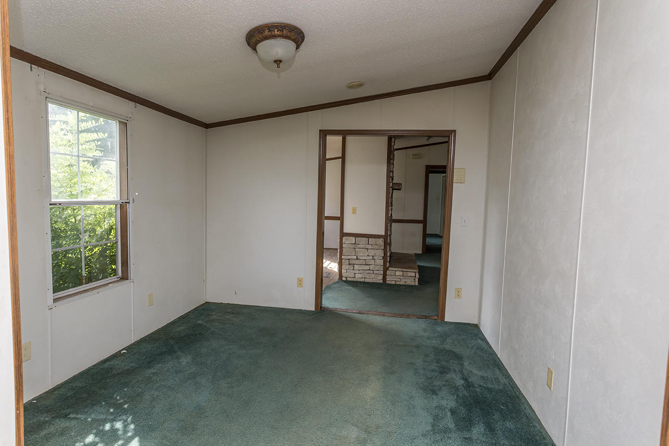 237 Curtis Road Pikeville, TN 37367 - Photo 5 of 16 DR