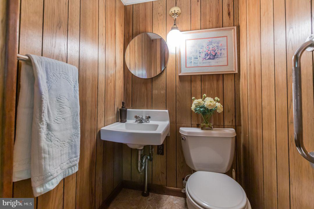 221 Farnham Road Havertown, PA 19083 - Photo 22 of 25 Half Bath Basement