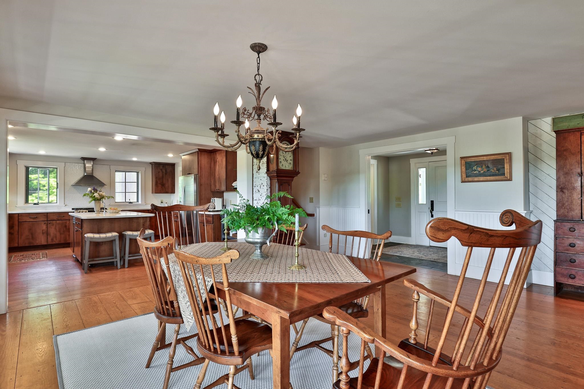 514 Robinson Road Shrewsbury, VT 05738 - Photo 9 of 39
