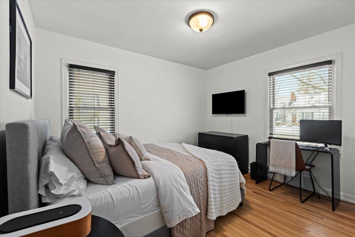 1881 Hazel Street Birmingham, MI 48009 - Photo 13 of 42 12-1881 Hazel St