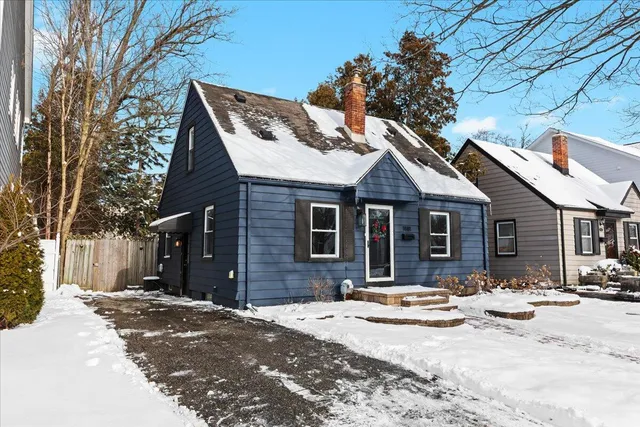 $429,000 | 1881 Hazel Street, Birmingham, MI 48009