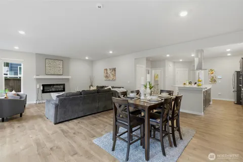 $895,000 | 10067 Veteran Avenue, Gig Harbor, WA 98332