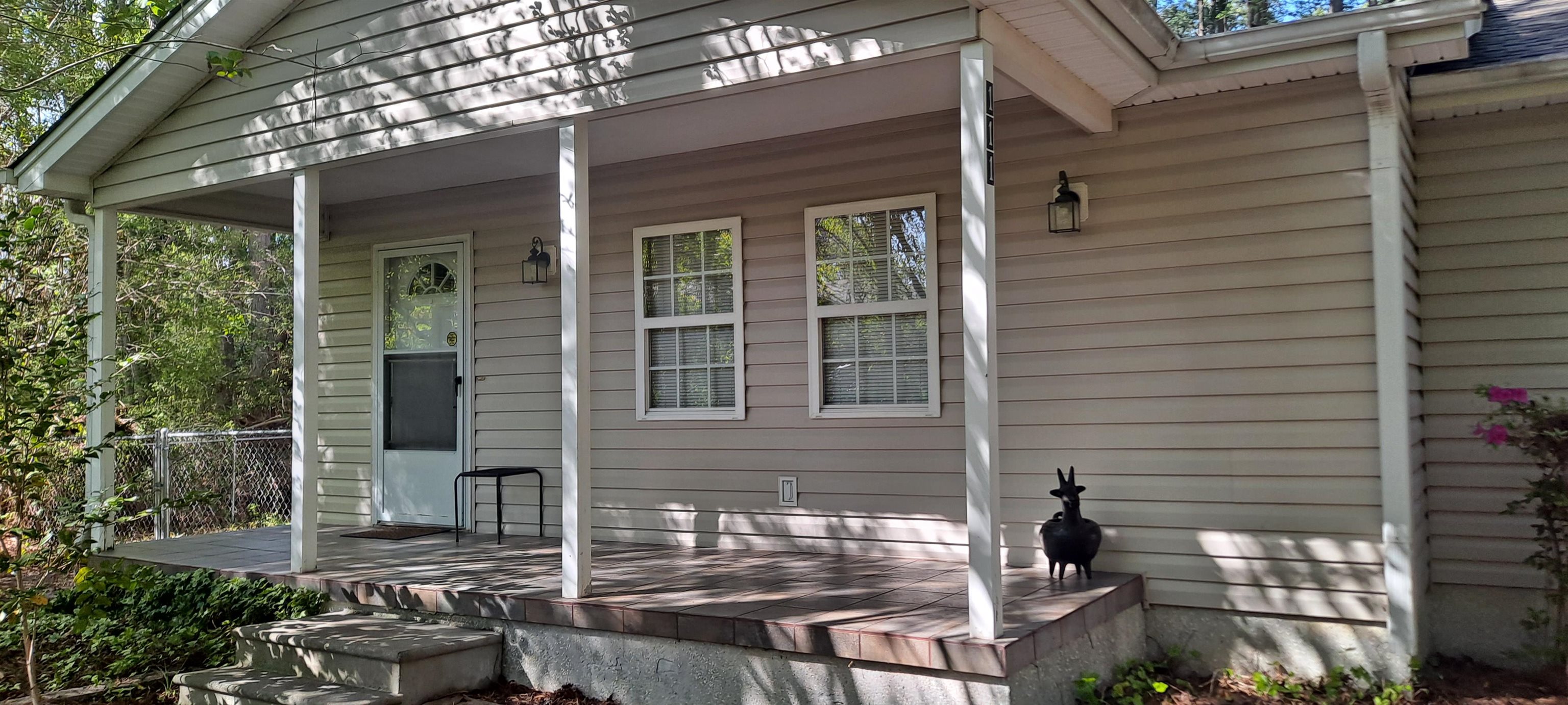 111 Gaylord Trail Georgetown, SC 29440 - Photo 3 of 24