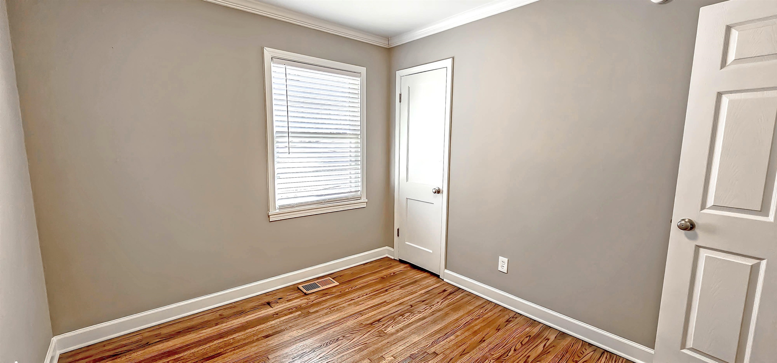 995 South White Station Road Memphis, TN 38117 - Photo 16 of 26