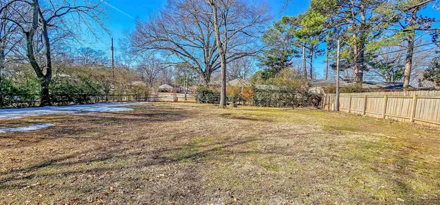 $209,999 | 995 South White Station Road, Memphis, TN 38117