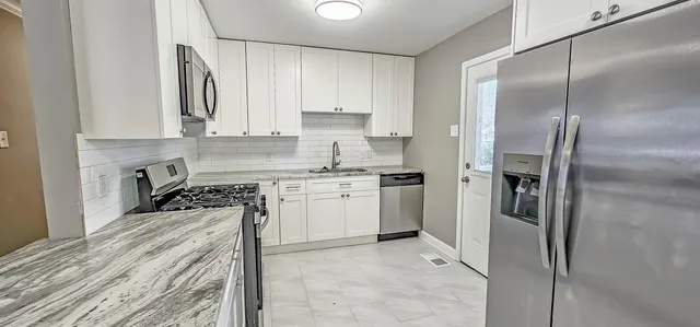 $209,999 | 995 South White Station Road, Memphis, TN 38117