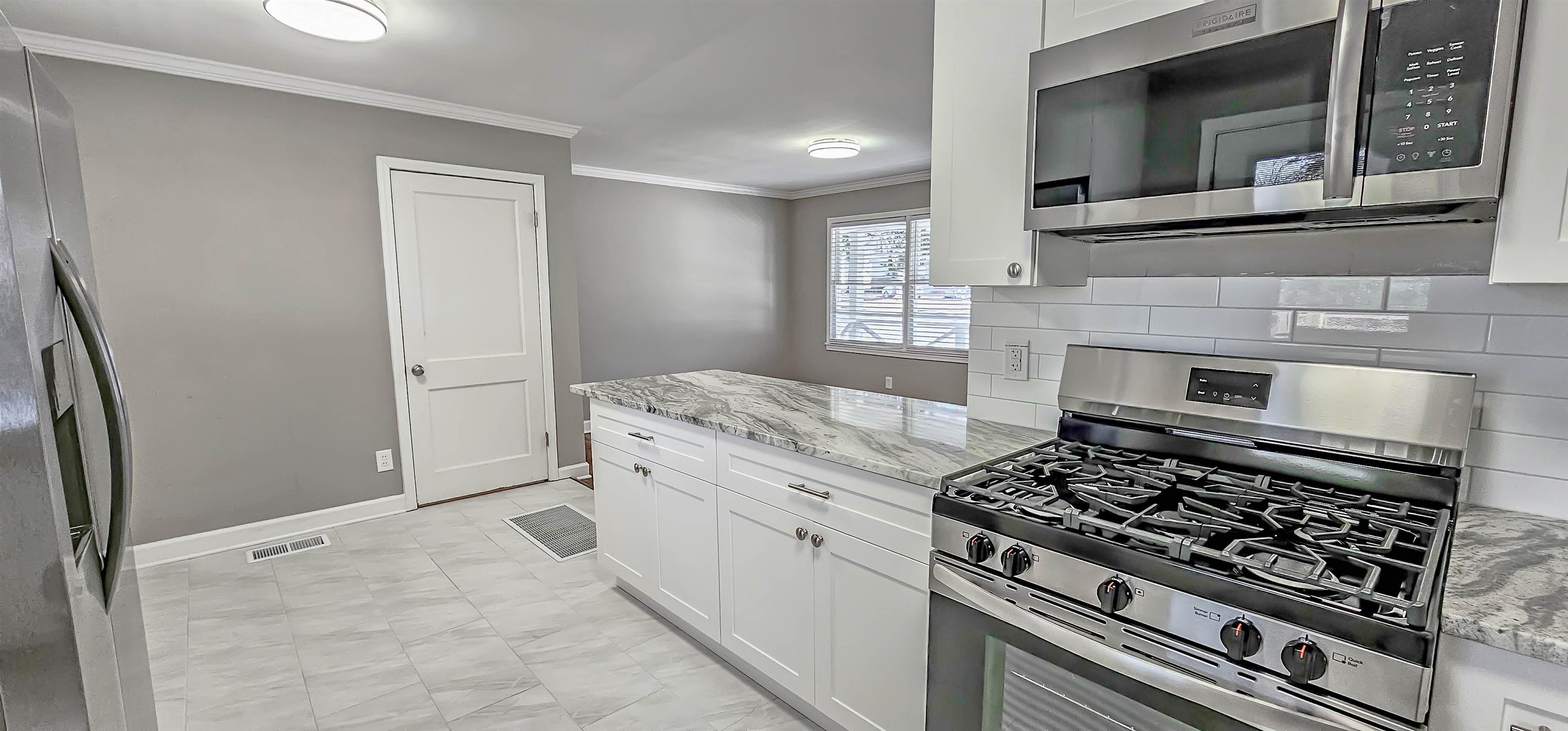 995 South White Station Road Memphis, TN 38117 - Photo 10 of 26