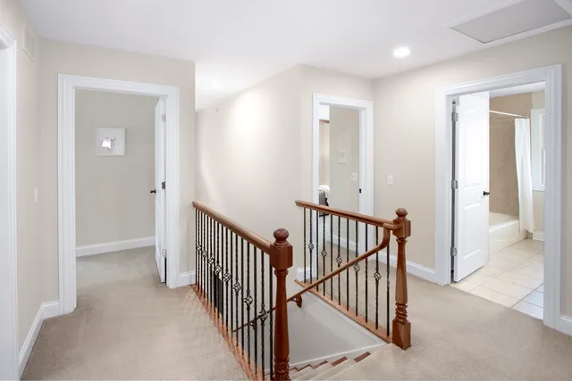 $600,000 | 215 North Hager Avenue, Barrington, IL 60010