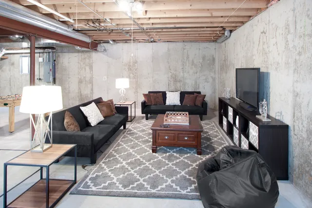 $600,000 | 215 North Hager Avenue, Barrington, IL 60010