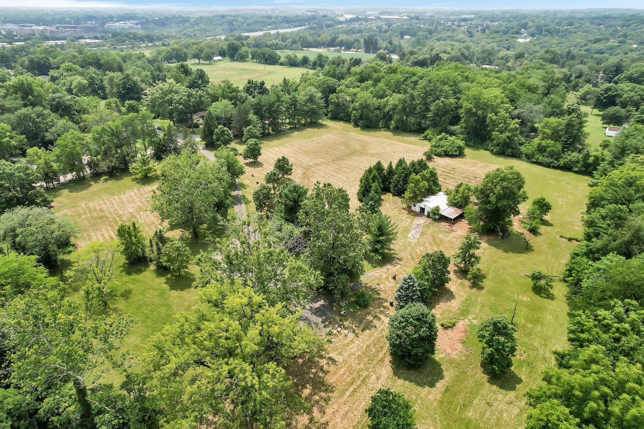 4338 Bright Road Dublin, OH 43016 - Photo 5 of 18 Aerial View of White Barn