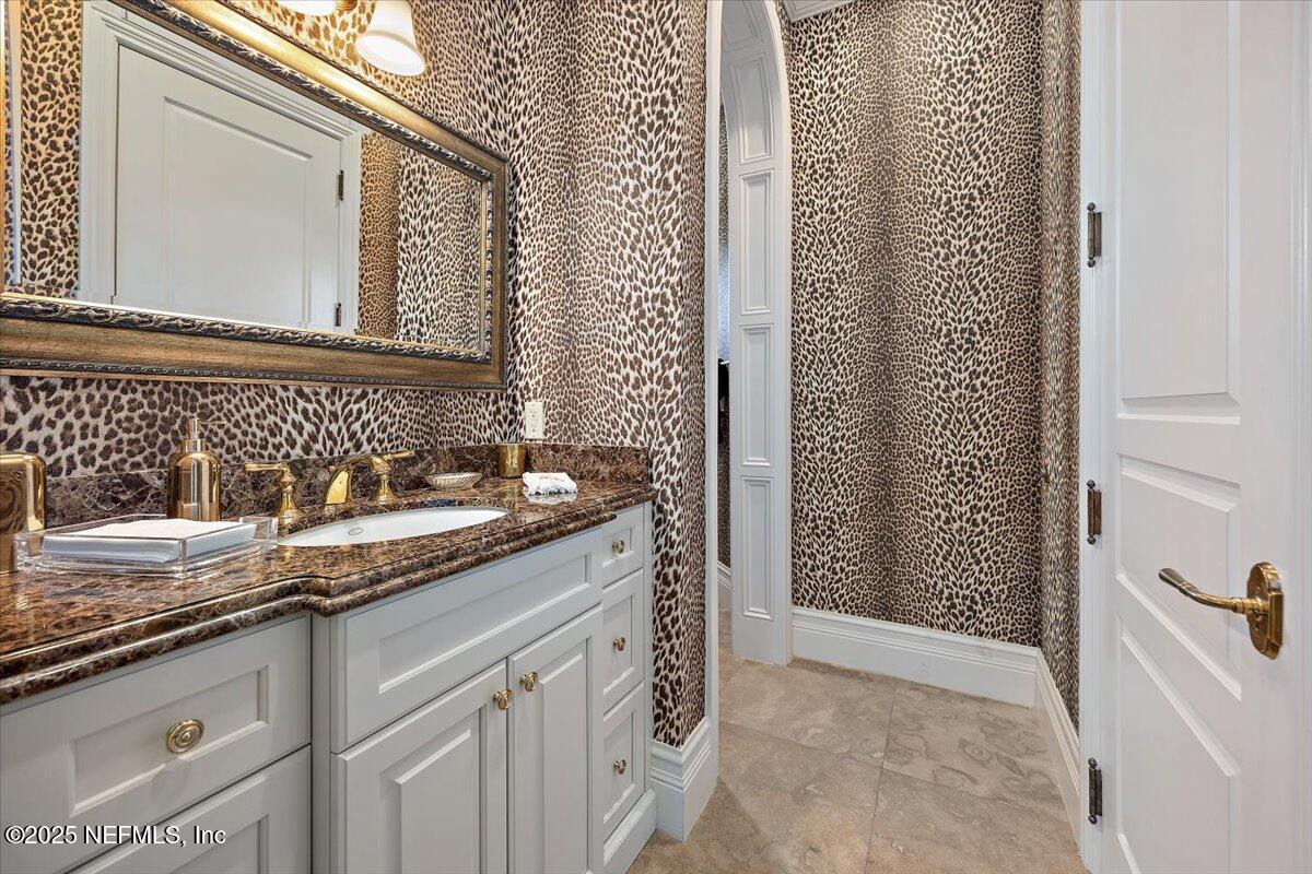 5367 Chandler Bend Road Jacksonville, FL 32224 - Photo 44 of 68 4th En Suite Bathroom