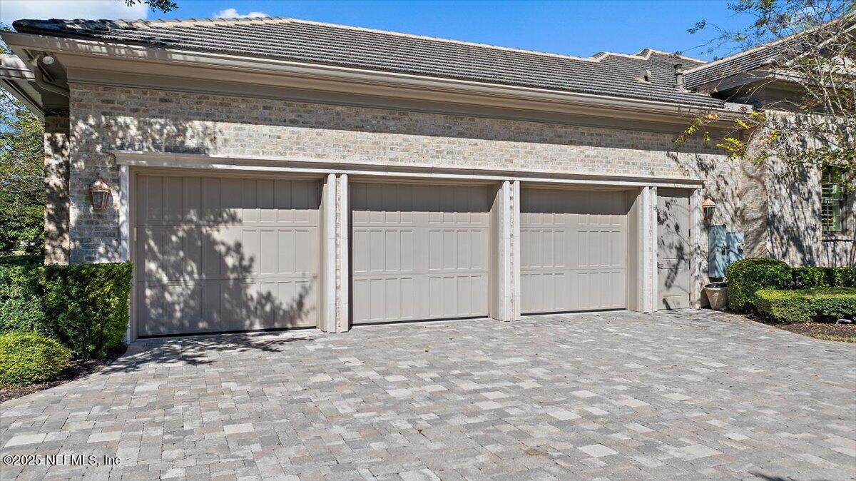 5367 Chandler Bend Road Jacksonville, FL 32224 - Photo 68 of 68 3-Car Garage