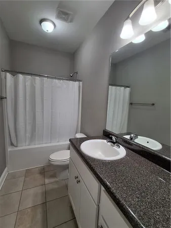 $2,400 | 110 Spetchley Way, Bogart, GA 30622