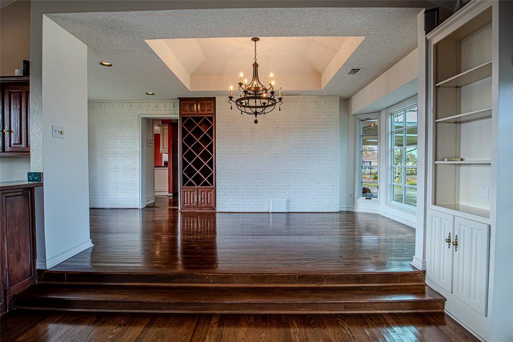 9310 Merritt Road Rowlett, TX 75089 - Photo 17 of 40 a view of entryway and hall with a front door