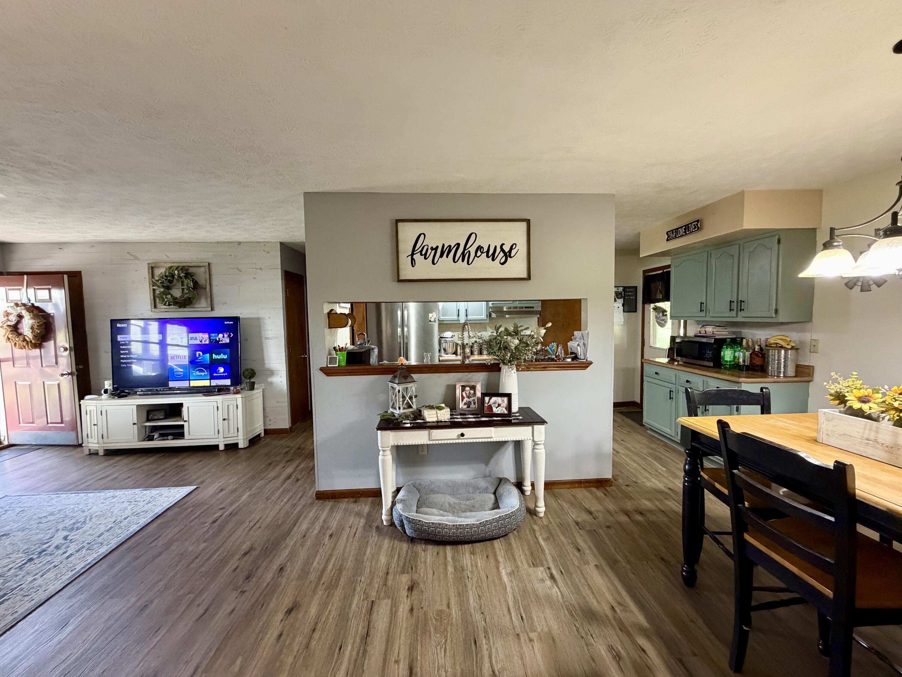 4064 Newport Road Fort Loramie, OH 45845 - Photo 5 of 17 IMG_2811
