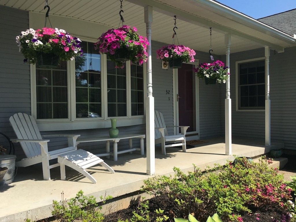 32 Gilbert Road Southampton, MA 01073 - Photo 3 of 29