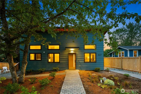 $675,000 | 8627 30th Avenue Southwest, Seattle, WA 98126