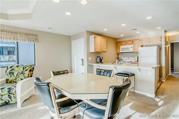 $225,000 | 15 Monterey Drive, Unit 17, Lake Ozark, MO 65049