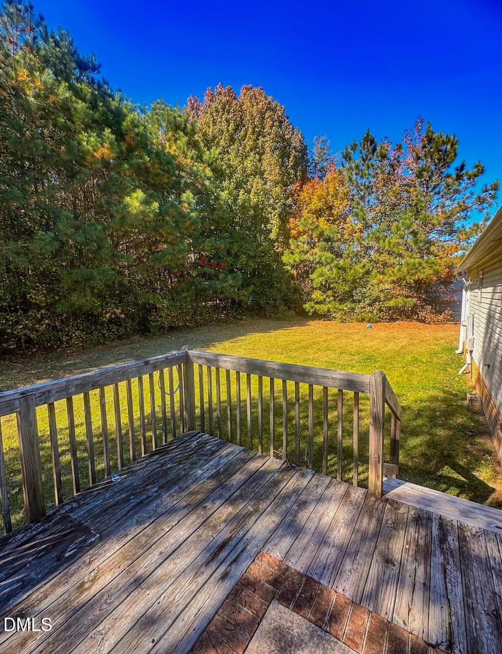 7537 Sam Young Road Oxford, NC 27565 - Photo 4 of 28 a view of a balcony with mountain view
