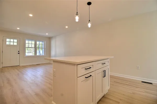 $2,700 | 1 Cottage Street, Unit C, Westerly, RI 02891