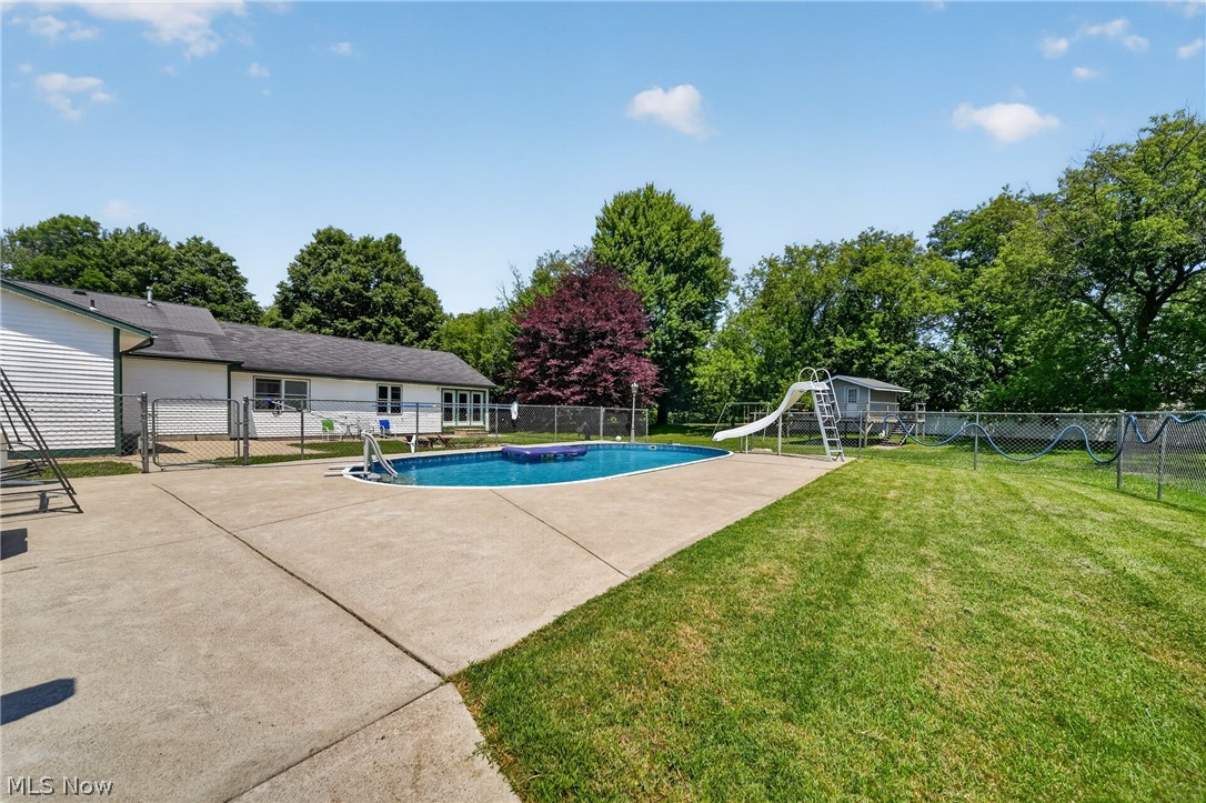 498 Mill Road Conneaut, OH 44030 - Photo 43 of 50 In-ground pool in the back yard of the Guest House