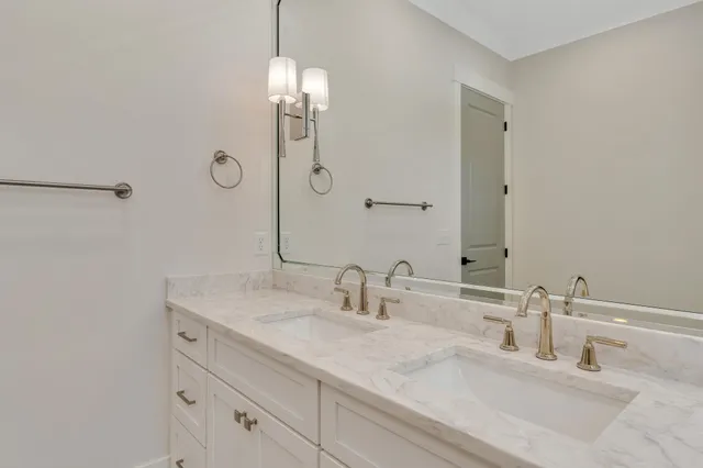 $948,000 | 878 Cranes Cp Trail, Chattanooga, TN 37405