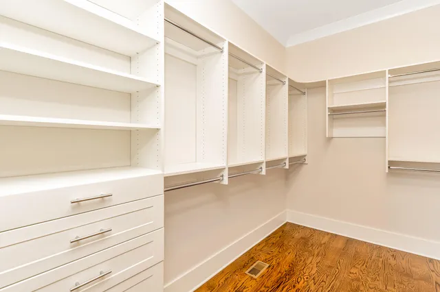 $948,000 | 878 Cranes Cp Trail, Chattanooga, TN 37405