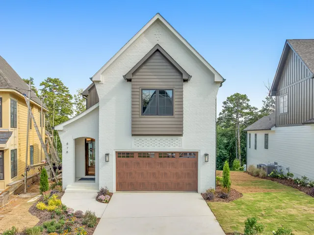 $948,000 | 878 Cranes Cp Trail, Chattanooga, TN 37405