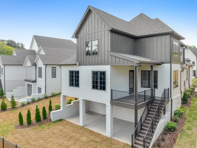$948,000 | 878 Cranes Cp Trail, Chattanooga, TN 37405