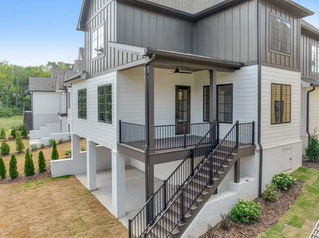 $948,000 | 878 Cranes Cp Trail, Chattanooga, TN 37405