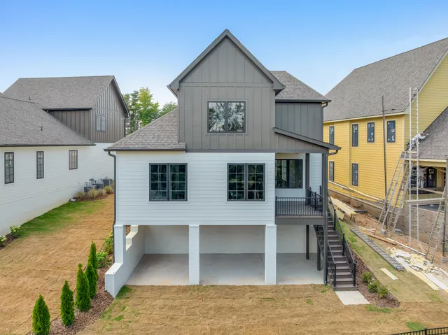 $948,000 | 878 Cranes Cp Trail, Chattanooga, TN 37405