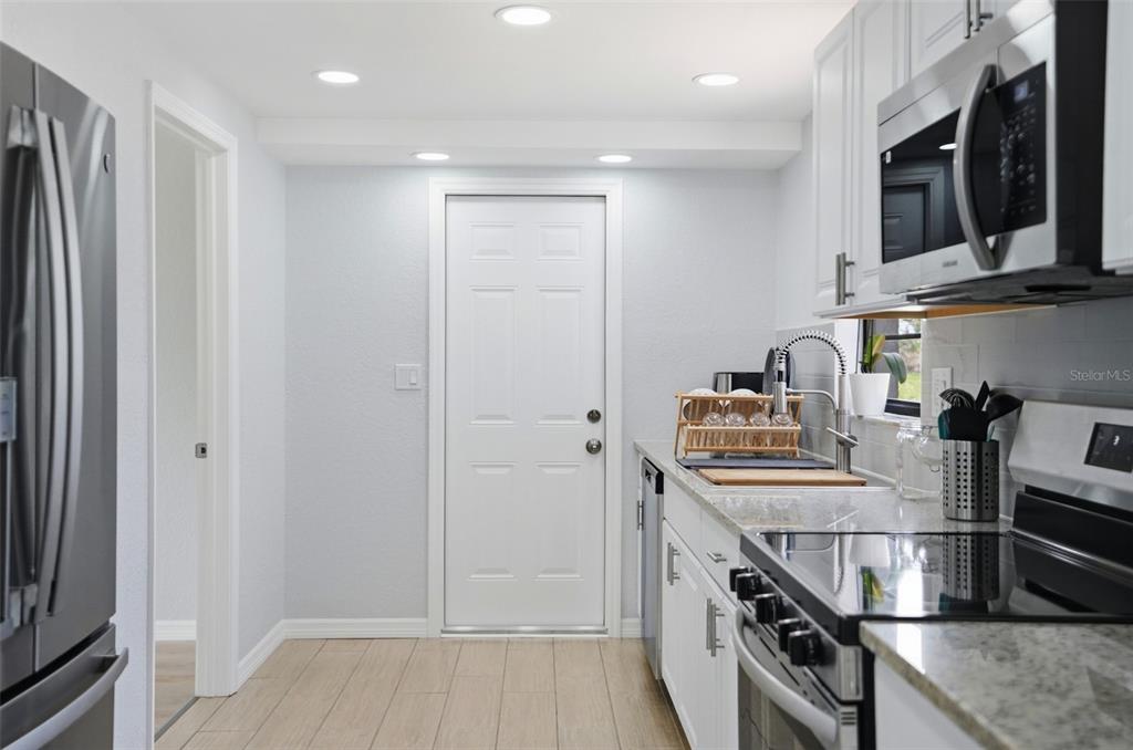 6426 July Avenue Spring Hill, FL 34608 - Photo 13 of 67