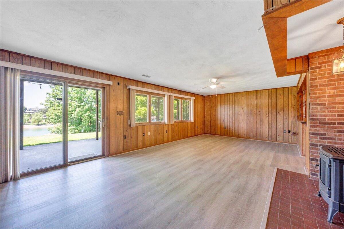 159 Windmere Trail Moneta, VA 24121 - Photo 33 of 88 Lower